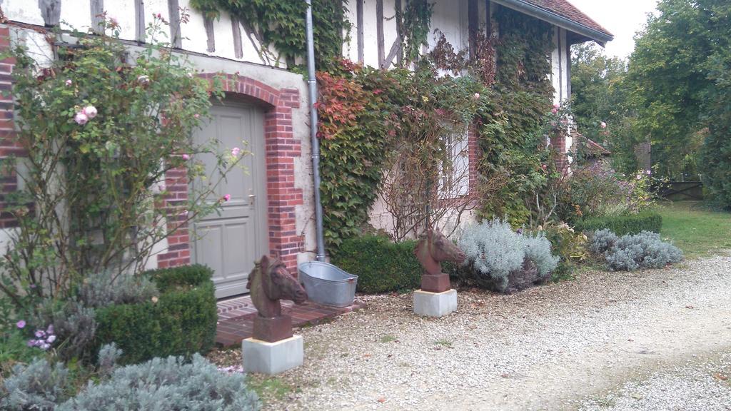 Domaine De La Creuse Bed & Breakfast Moussey  Exterior foto
